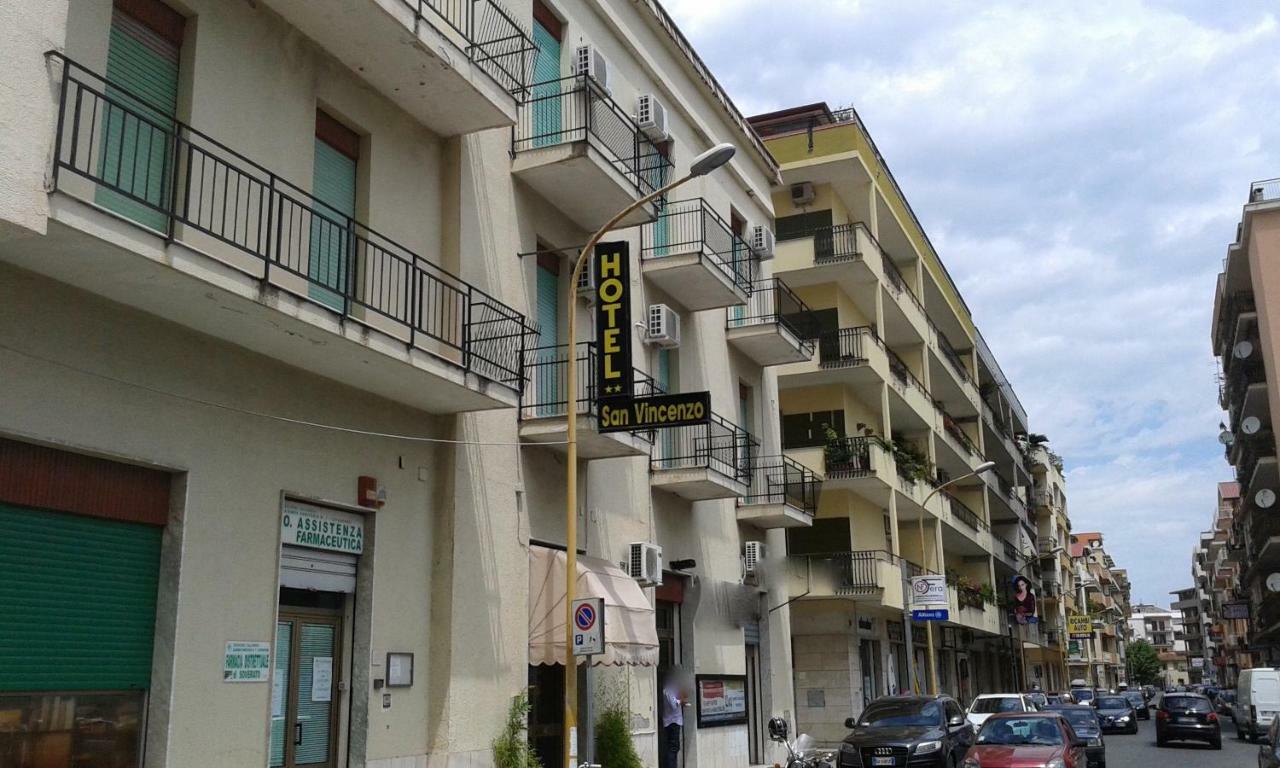 Hotel San Vincenzo Soverato Marina Bagian luar foto