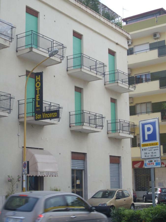 Hotel San Vincenzo Soverato Marina Bagian luar foto