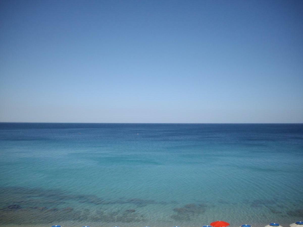 Hotel San Vincenzo Soverato Marina Bagian luar foto
