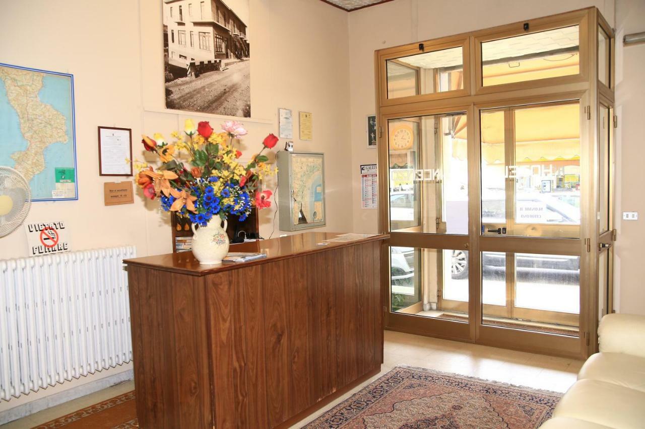 Hotel San Vincenzo Soverato Marina Bagian luar foto