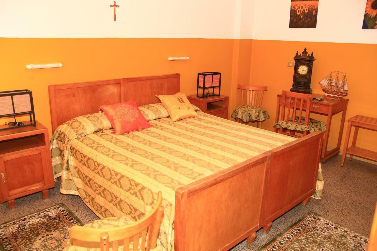 Hotel San Vincenzo Soverato Marina Bagian luar foto