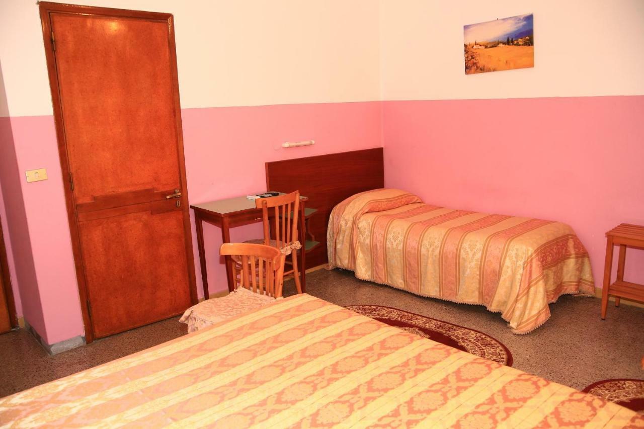 Hotel San Vincenzo Soverato Marina Bagian luar foto